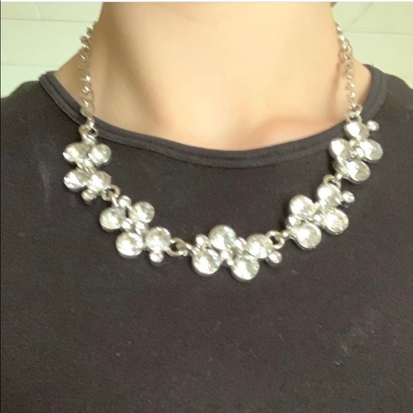 Necklace and matching Earrings - Picture 3 of 3